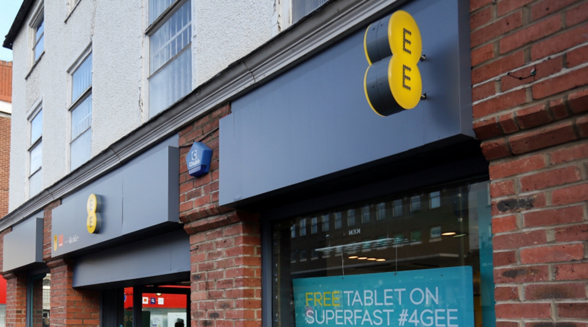 EE store