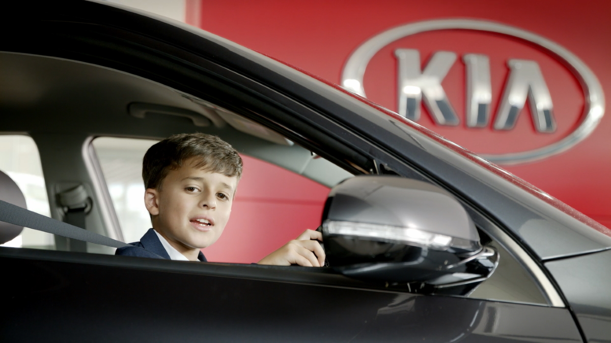 Kia Sky ad