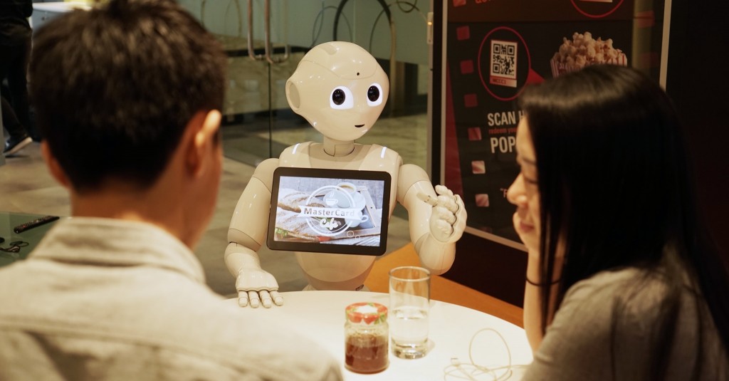 Mastercard Pizza Hut Pepper Robot
