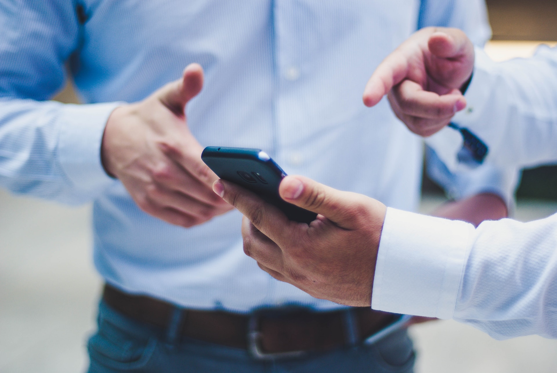 Ofcom clamps down on ‘confusing’ inflation-linked mobile contract price rises